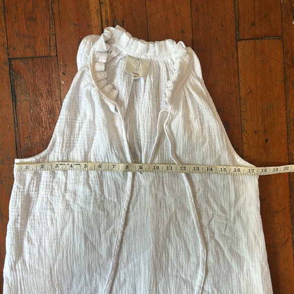 Joie Cotton Gauze Ruffle Collar White Sleeveless
Top Small - Picture 8 of 10